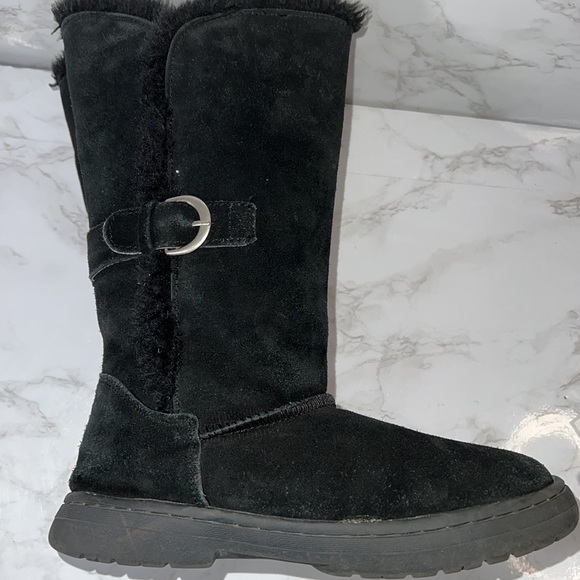 Cool Comfy Buckle Boots. Suede Leather Upper w/ faux furry liner by Melrose Ave - Picture 5 of 15